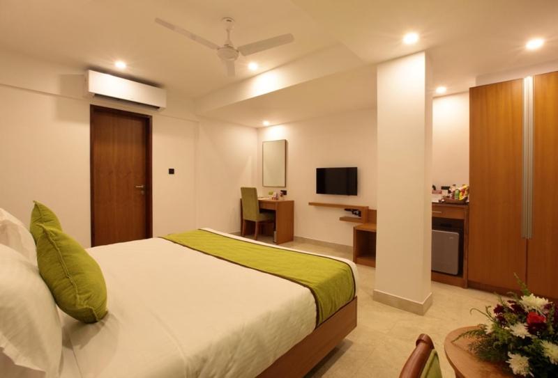 Hotel Park Residency Calicut エクステリア 写真